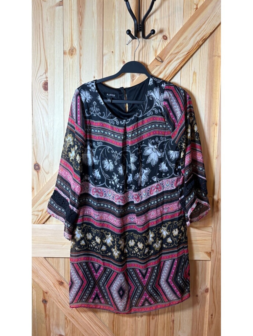 A. Byer Women's Long Sleeve Patterned Dress Size Large